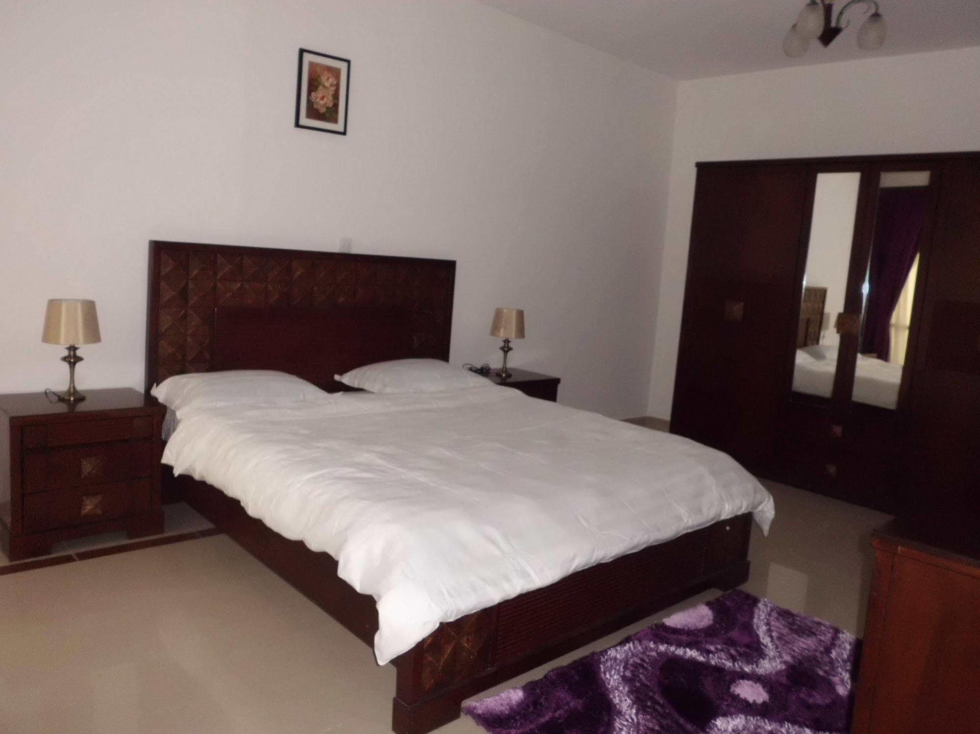 Muscat Oasis Residences Luaran gambar