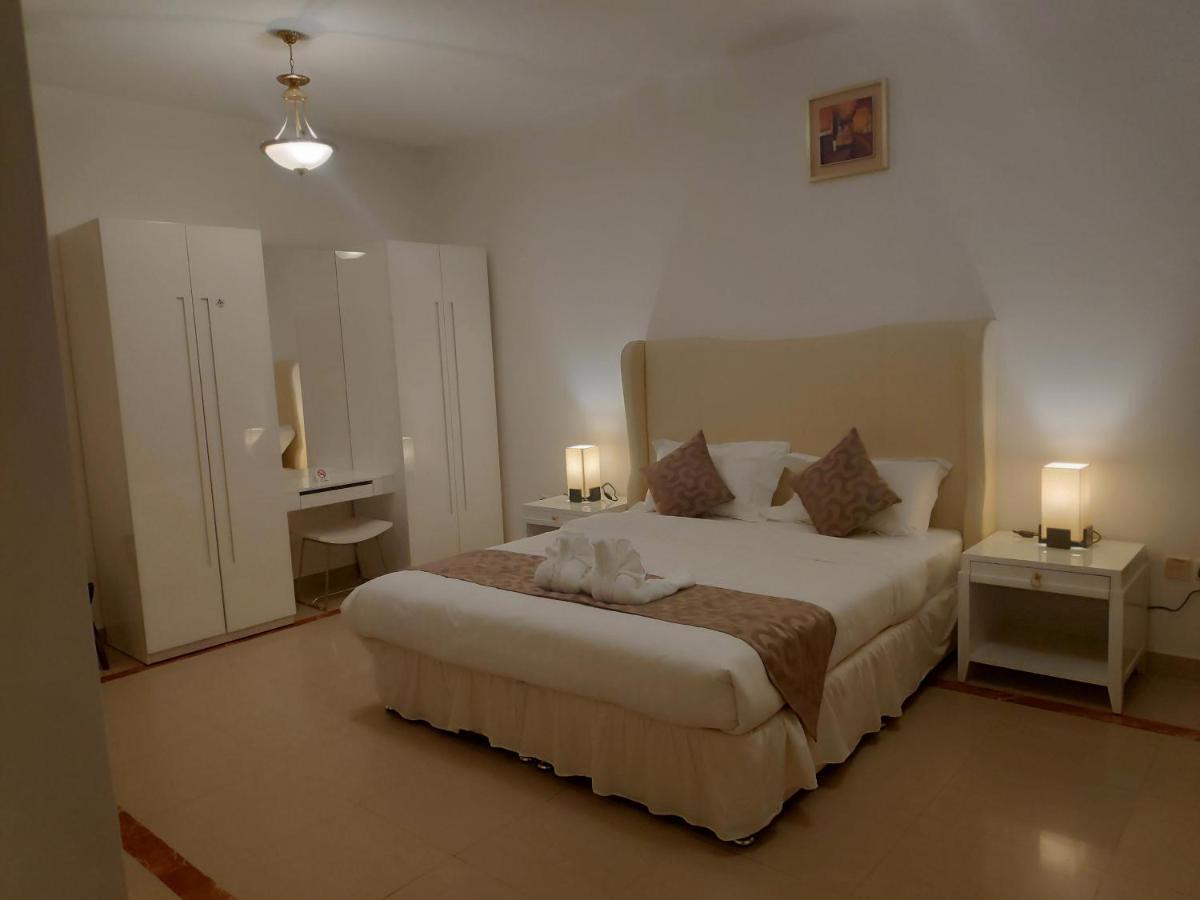 Muscat Oasis Residences Luaran gambar